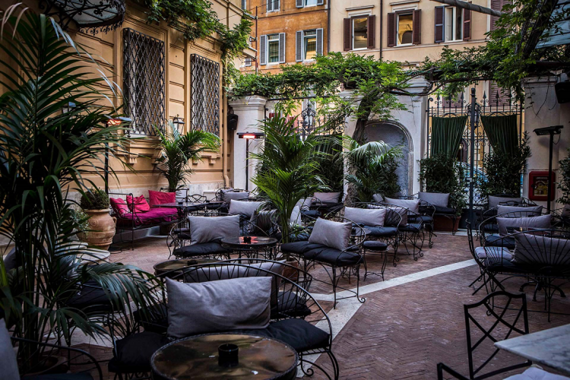 Hotel Locarno, l’elegante 5 stelle di Piazza del Popolo conquista la 50 Best Discovery