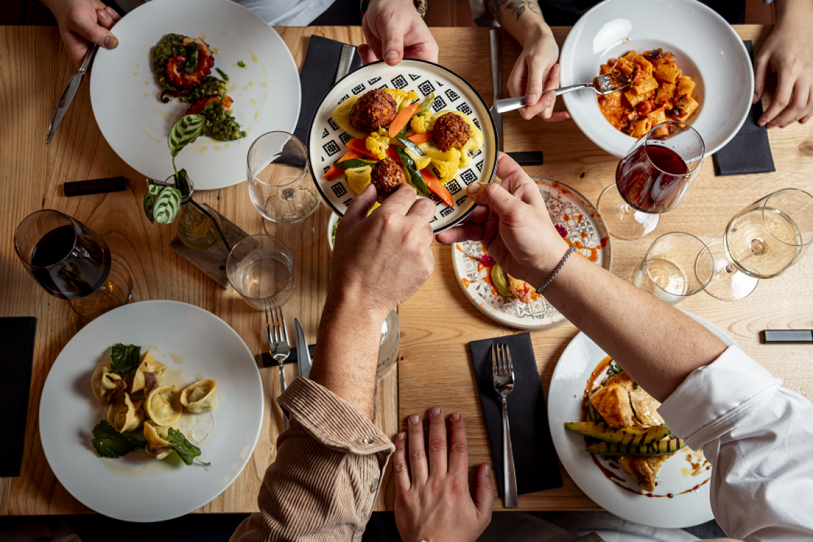 Il nuovo punto di riferimento del quartiere Portuense si chiama BONELLI’S - Dining Lovers dal 1981