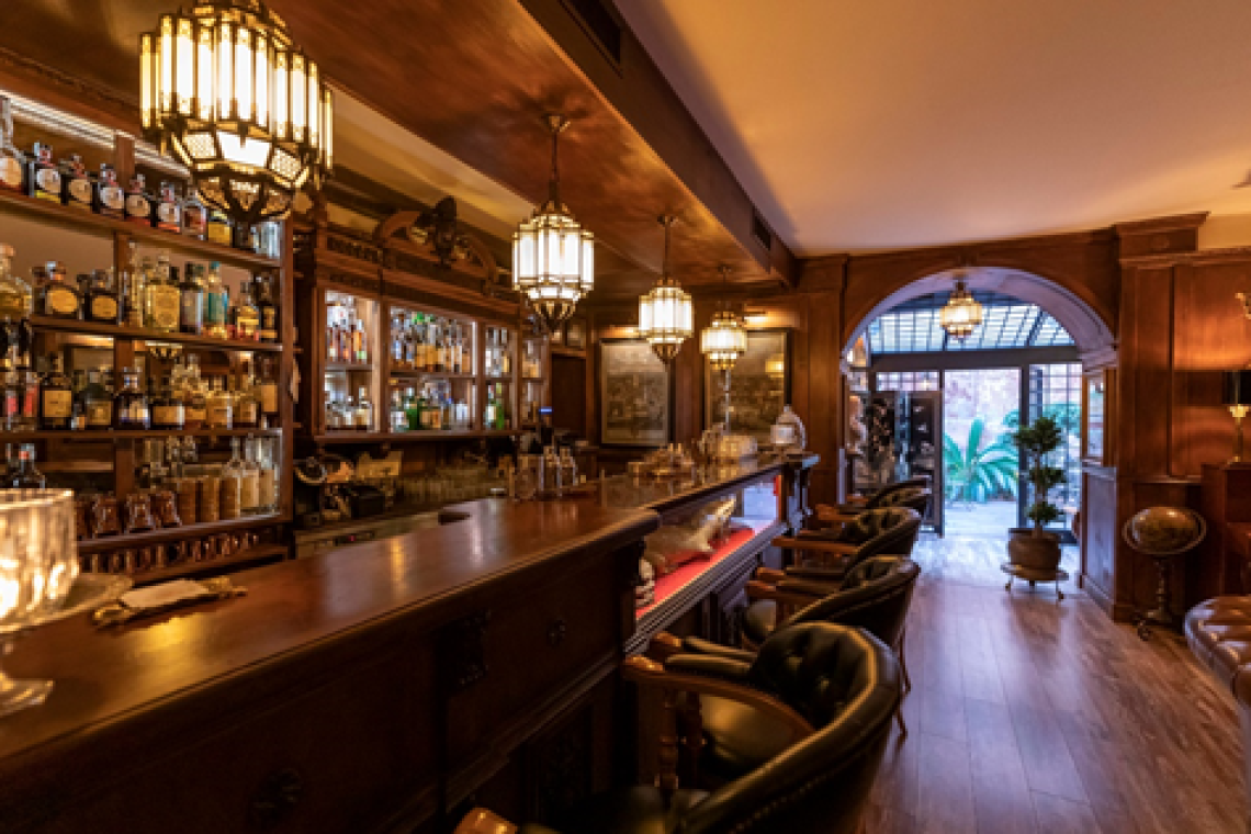 La Nuova Drink List 2024 di Wisdomless dedicata ai Grand Tour del Novecento