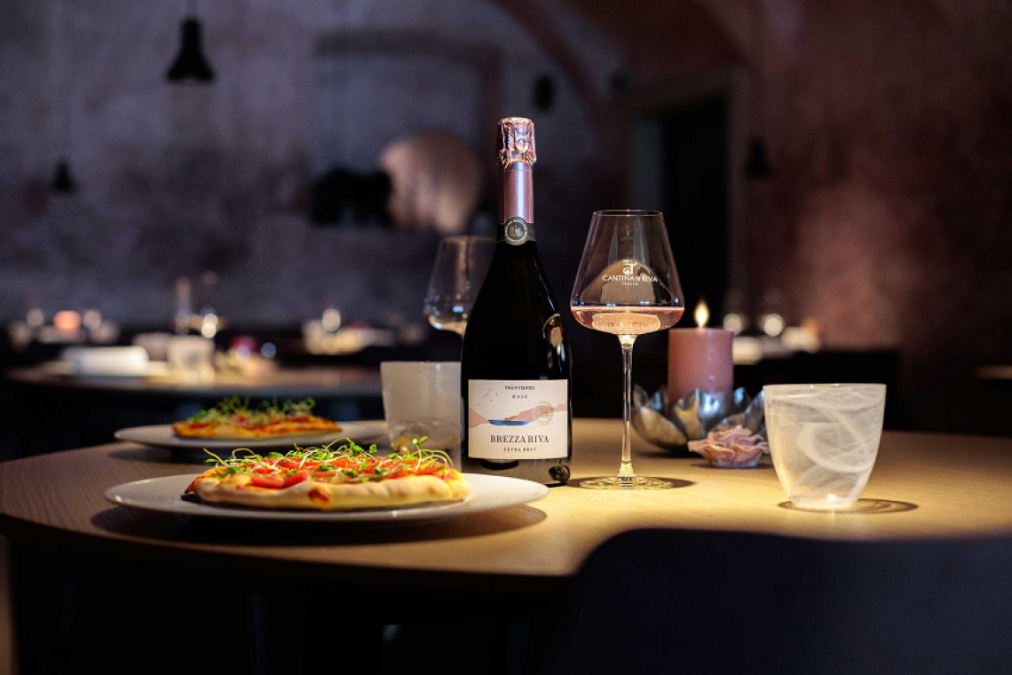 Brezza Riva Rosé: un nuovo capolavoro di Cantina di Riva