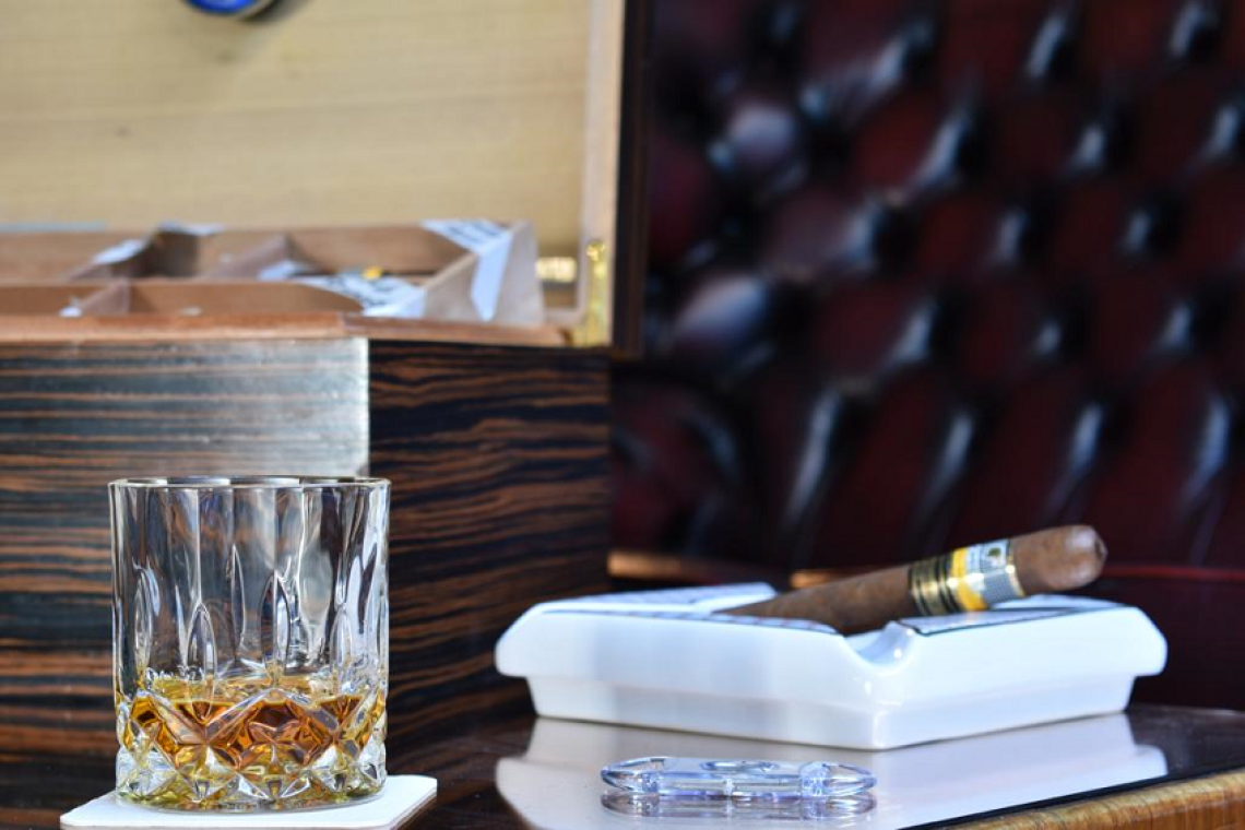 Hotel De’ Ricci e la sua esclusiva “Cigar Lounge”