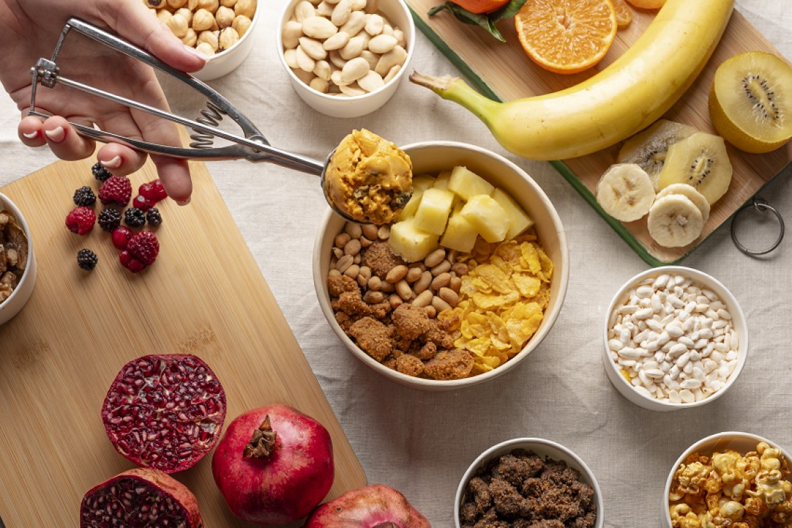 Gelasio sfida l’inverno e presenta il pokè di gelato