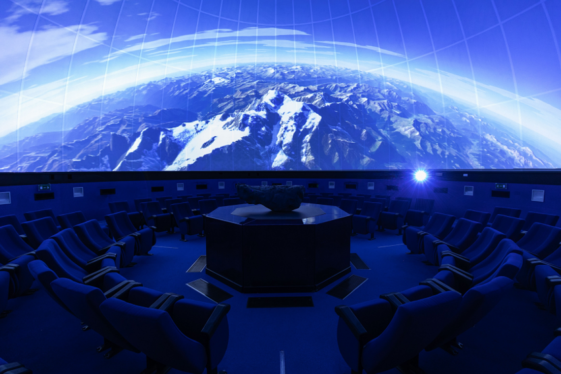 Cento anni sotto le stelle: il Planetario di Roma celebra il secolo dei planetari