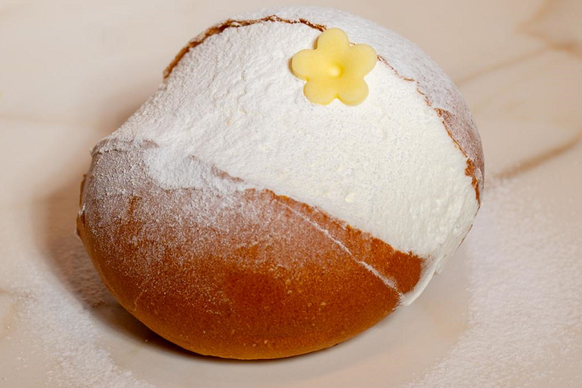 Festa della Mamma: a Roma, dolci a forma di cuore e cheesecake alla fragola da TE Cioccolateria