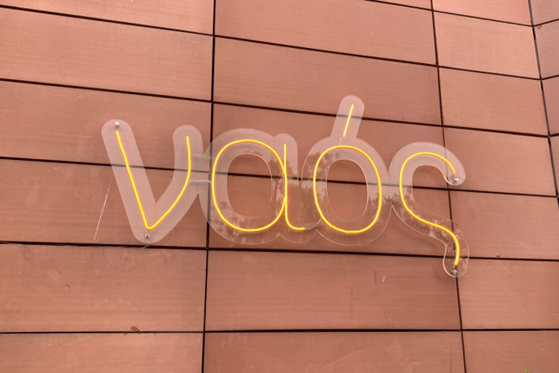 Naos rivoluziona Ponte Milvio: nuova terrazza panoramica e cucina mediterranea contemporanea