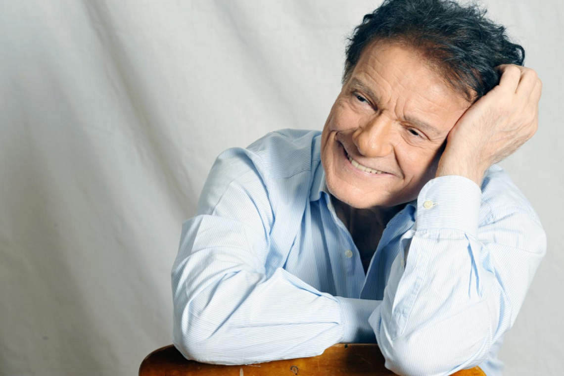 Lunedì 11 agosto, Massimo Ranieri con “Tutti i sogni sono ancora in volo” Tour, sarà all’Arena del Mare BCC Roma a Sabaudia. 