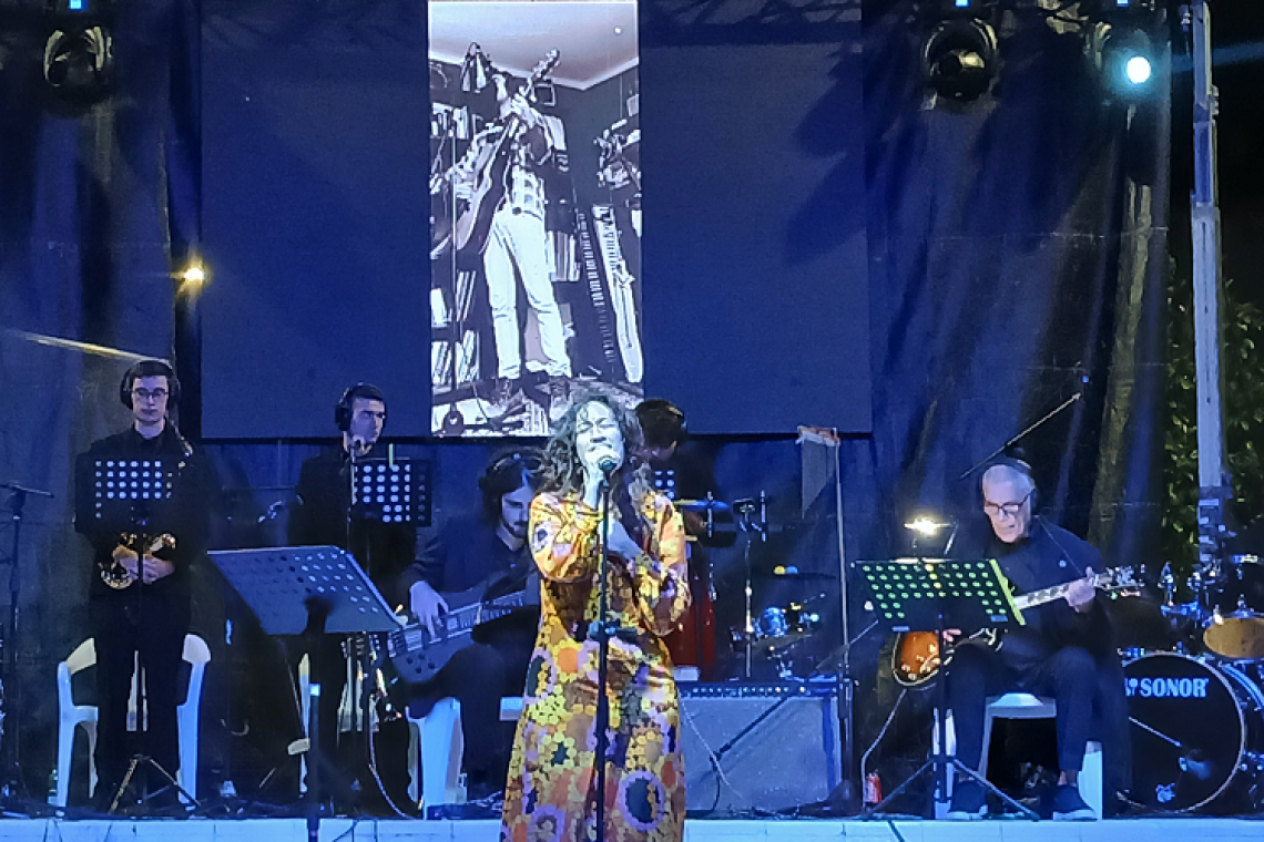 Serena Scocca trionfa al Santa Jona Festival Blues &amp; Jazz: sua la miglior interpretazione della serata