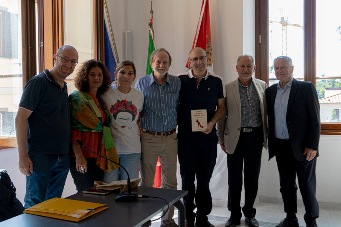 Grottaferrata - “Basta…!”: tra eventi culturali e performance, artisti e associazioni hanno detto NO alla violenza sulle donne coinvolgendo la città  