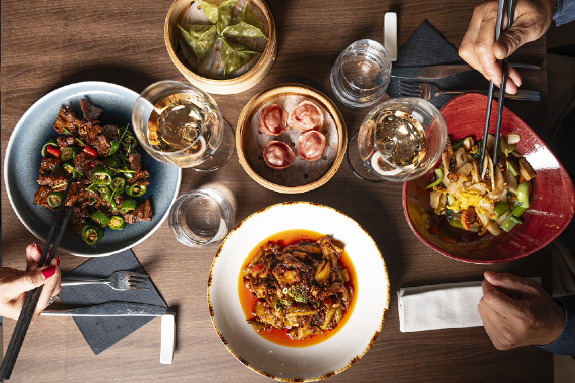 La Festa di Metà Autunno arriva a Roma: Dao Bistrot Jonio celebra la luna con un menu speciale