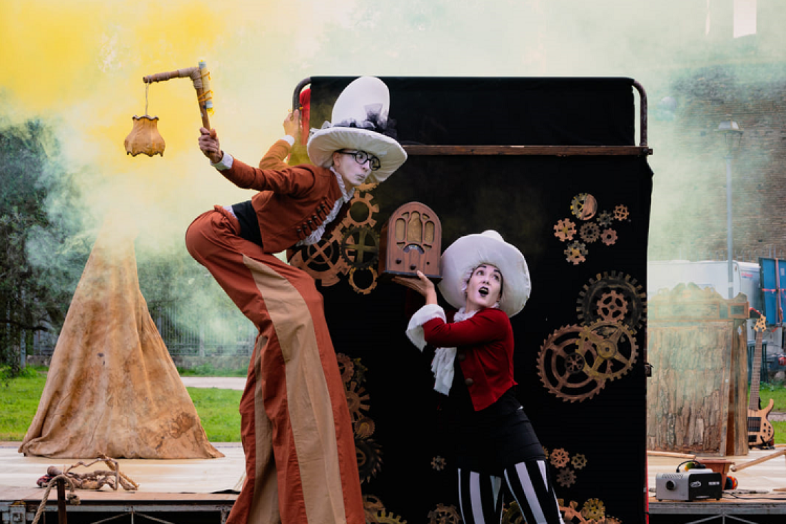 Villaggio De Sanctis 2025: circo contemporaneo, spettacoli, laboratori e anteprime, dal 15/19 ottobre a Villa De Sanctis