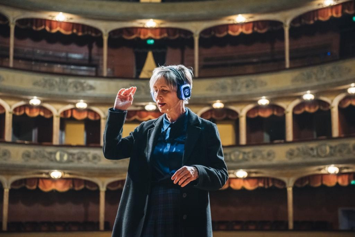 Compagnia Cuocolo/Bosetti presenta "Teatro" sabato 18 e domenica 19 ottobre Spazio Rossellini