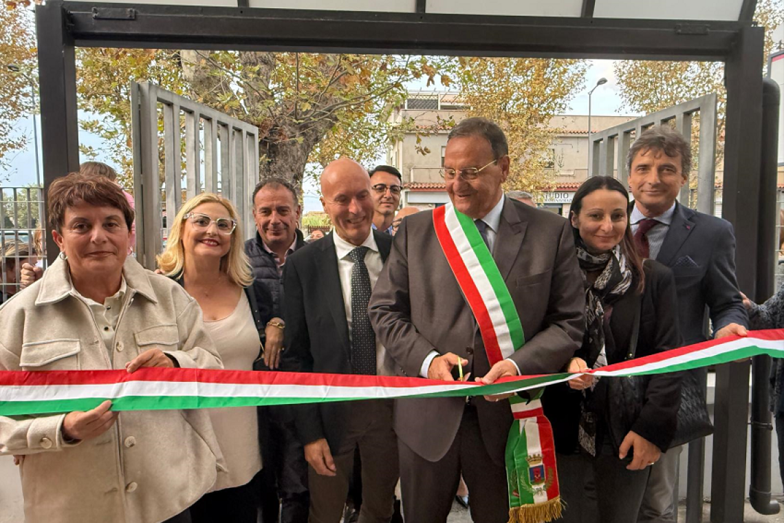    Fiumicino - naugurato il rinnovato asilo nido di via Foce Micina