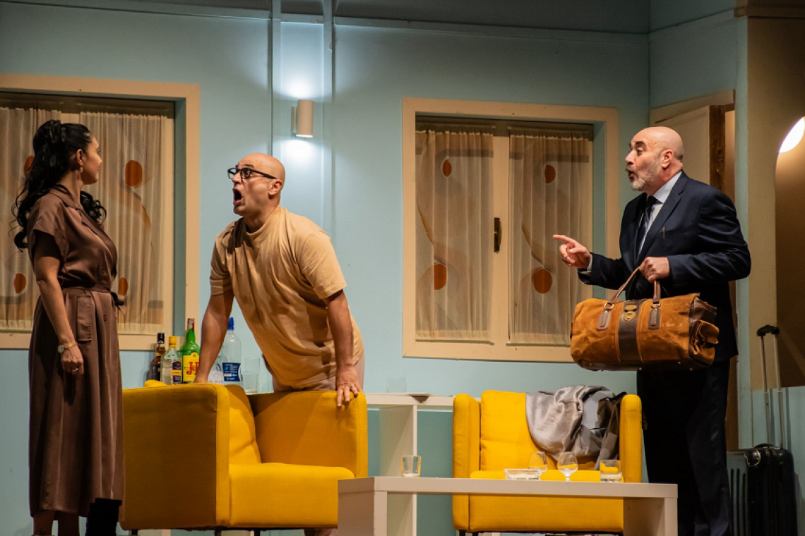 Teatro VIttoria - Uscirò dalla tua vita in taxi - Dall’11 al 23 novembre 2025