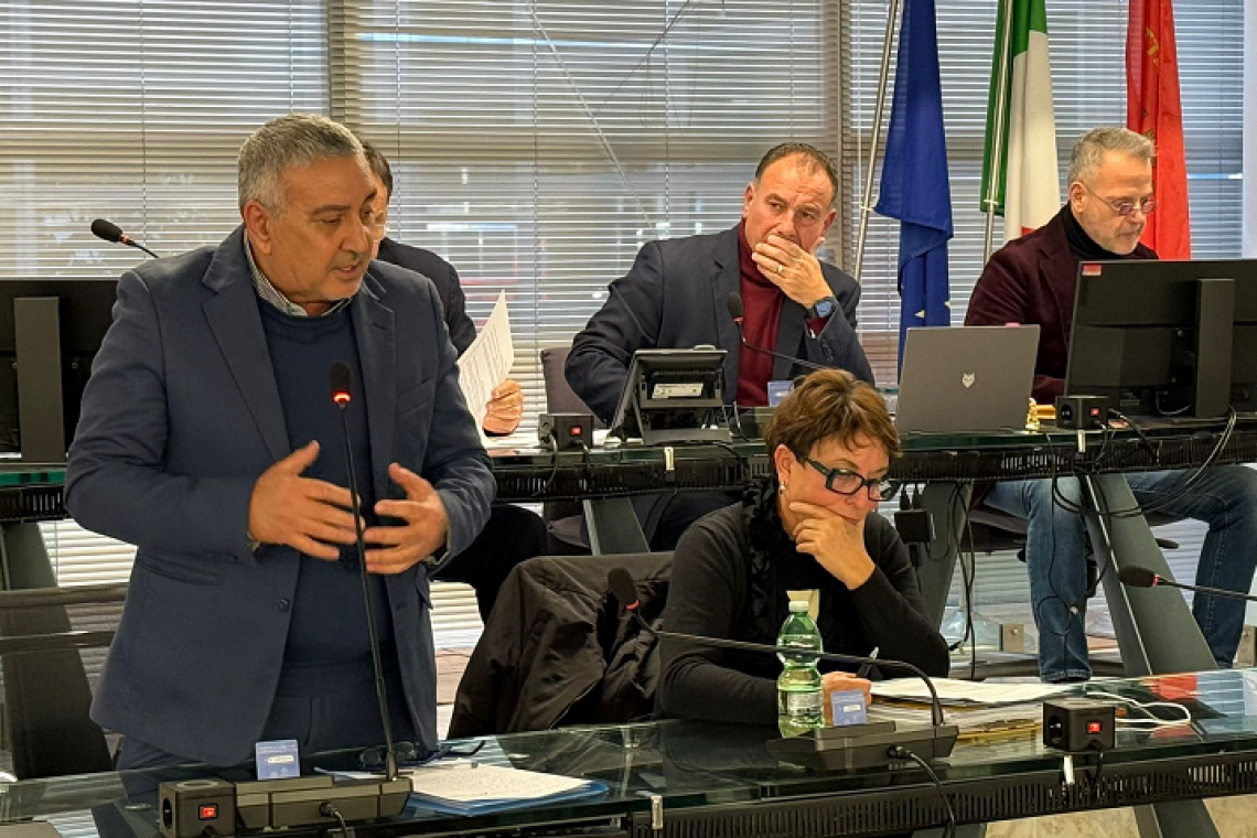 Fiumicino - Consiglio Comunale - Approvata la modifica della Legge Regionale 12 del 30 luglio 2025 e le disposizioni per la rigenerazione urbana e il recupero edilizio
