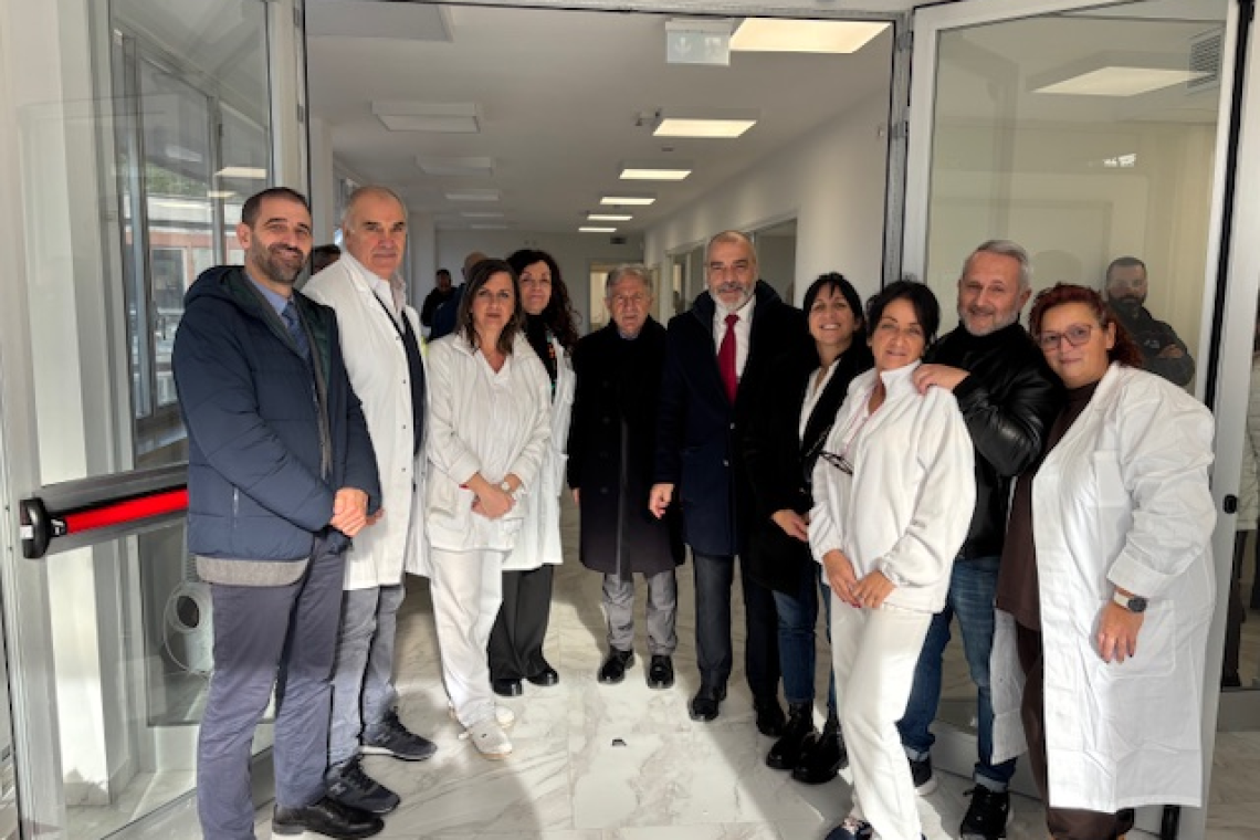 A Frascati riaprono i locali rinnovati del CUP e del Centro Prelievi: istituzioni in visita