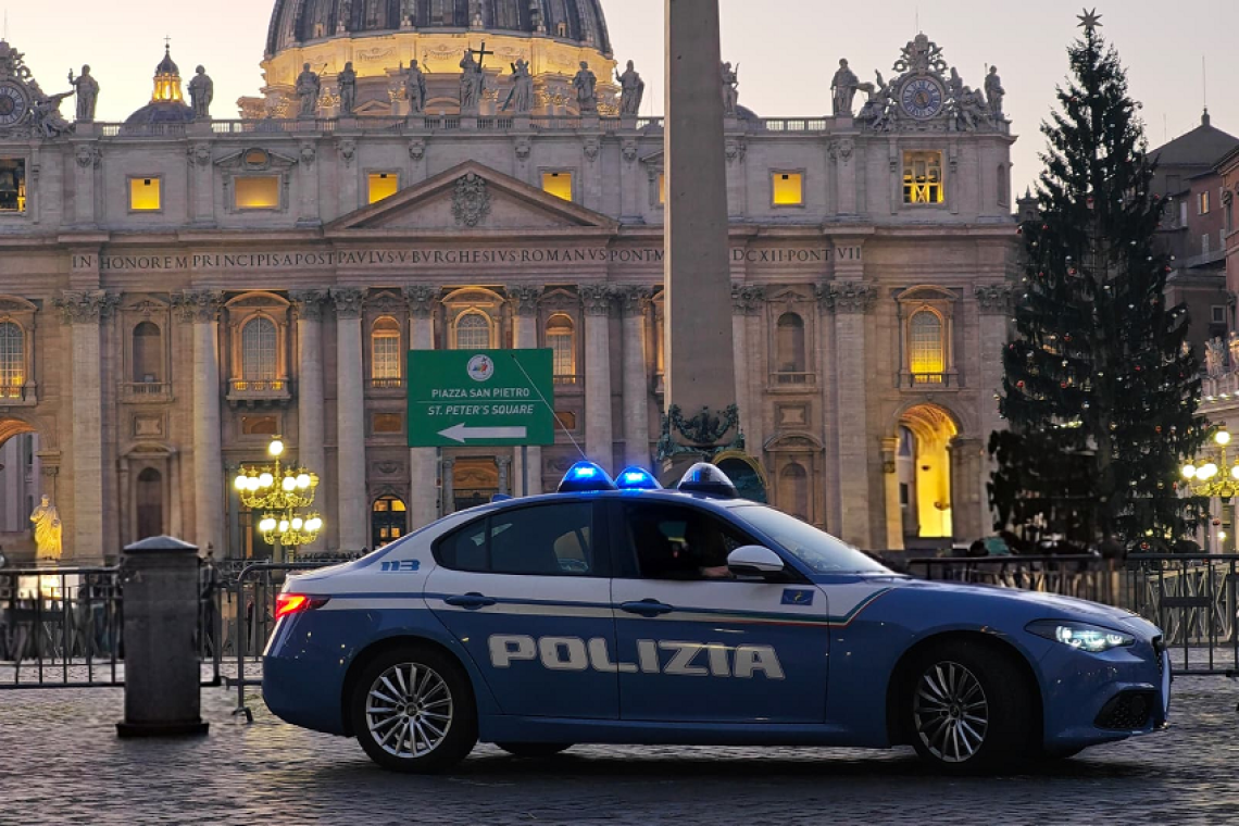 Roma. Celebrazioni religiose natalizie e di fine anno, chiusure porte sante ed eventi di Capodanno. In questura il tavolo tecnico per le pianificazioni di sicurezza.