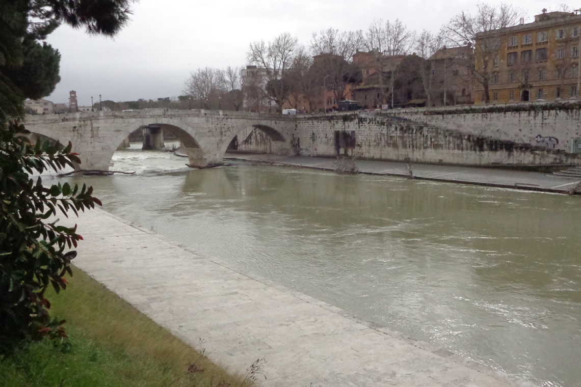 Allerta meteo arancione a Roma: attivato il C.O.C. e firmata ordinanza con misure di sicurezza 