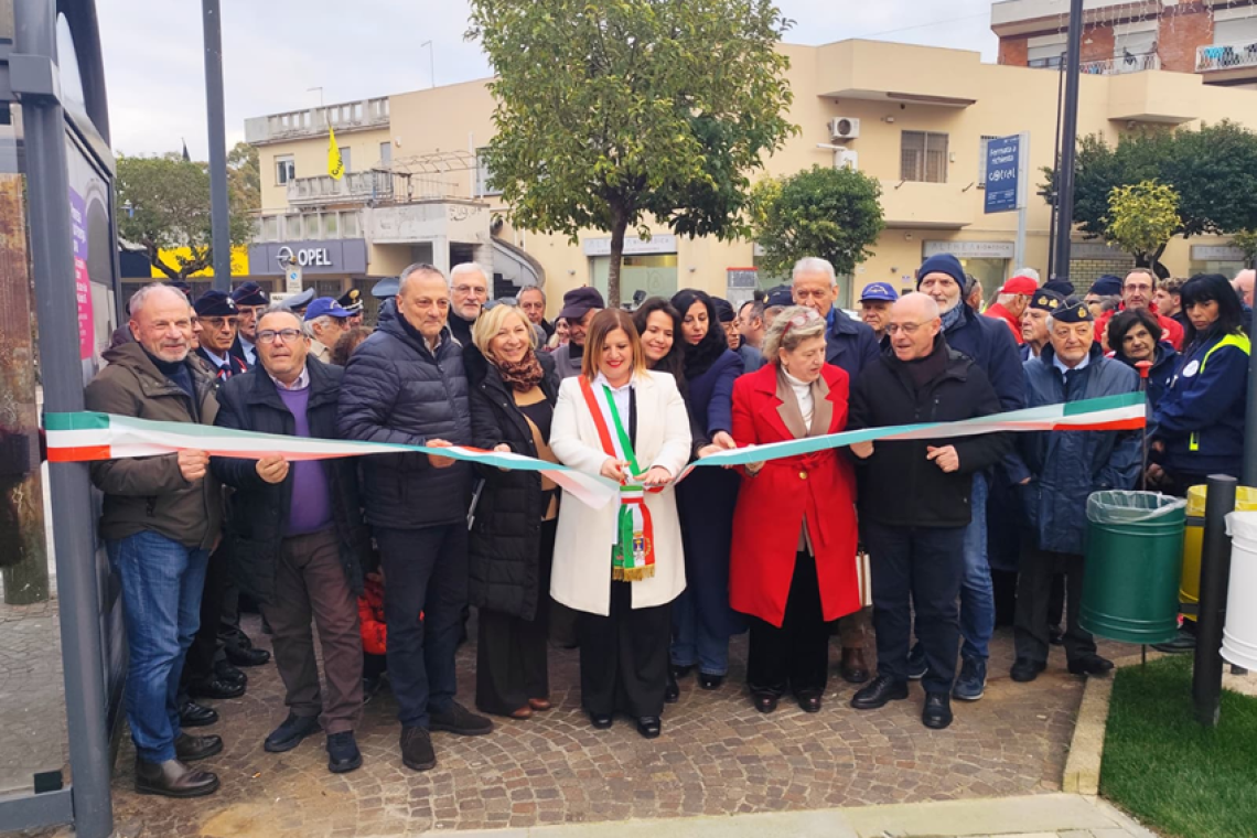 Pomezia - Riqualificazione del giardino comunale di via Farina: uno spazio verde rinnovato e più fruibile per la cittadinanza