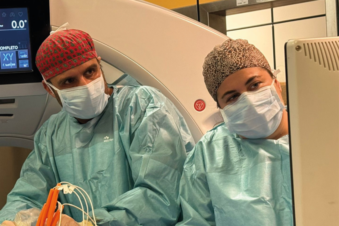 La ASL di Viterbo amplia l’offerta clinica: al Santa Rosa eseguite per la prima volta due procedure innovative di radiologia interventistica oncologica