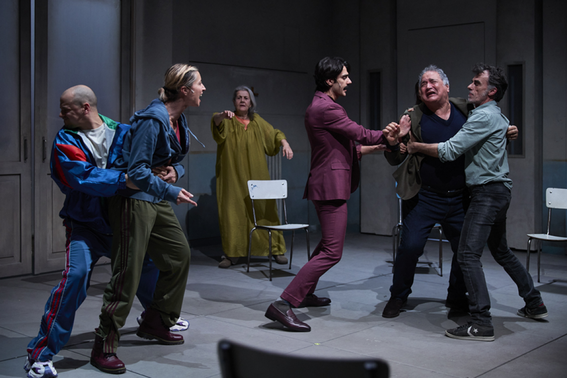 Teatro Ambra Jovinelli – PEOPLE PLACES &amp; THINGS Dal 4 al 15 marzo 2026