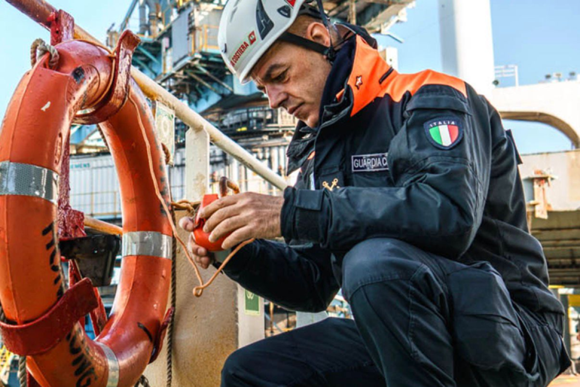 Fermata nave Ro-Ro straniera, numerose e gravi le irregolarità in materia di sicurezza della navigazione e tutela ambientale.