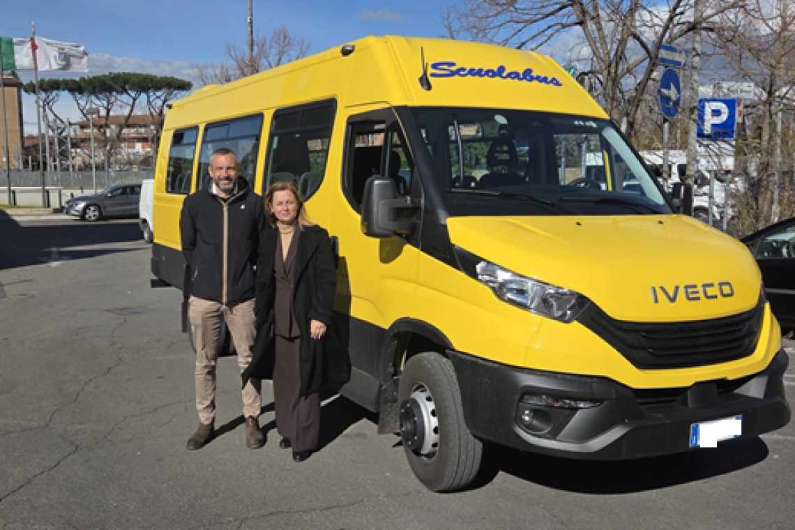Scuole a Ciampino, in arrivo un nuovo mezzo per il trasporto scolastico di ASP