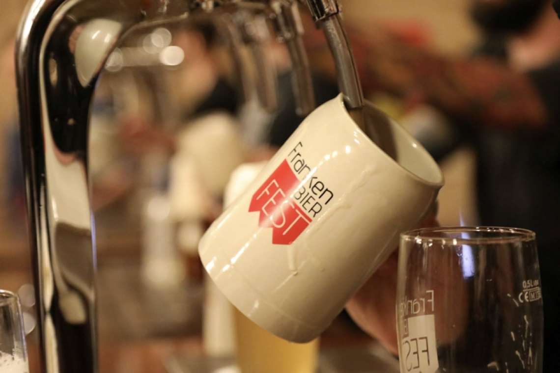 Roma si tinge di bavarese: torna il FrankenBierFest tra botticelle storiche e rarità brassicole