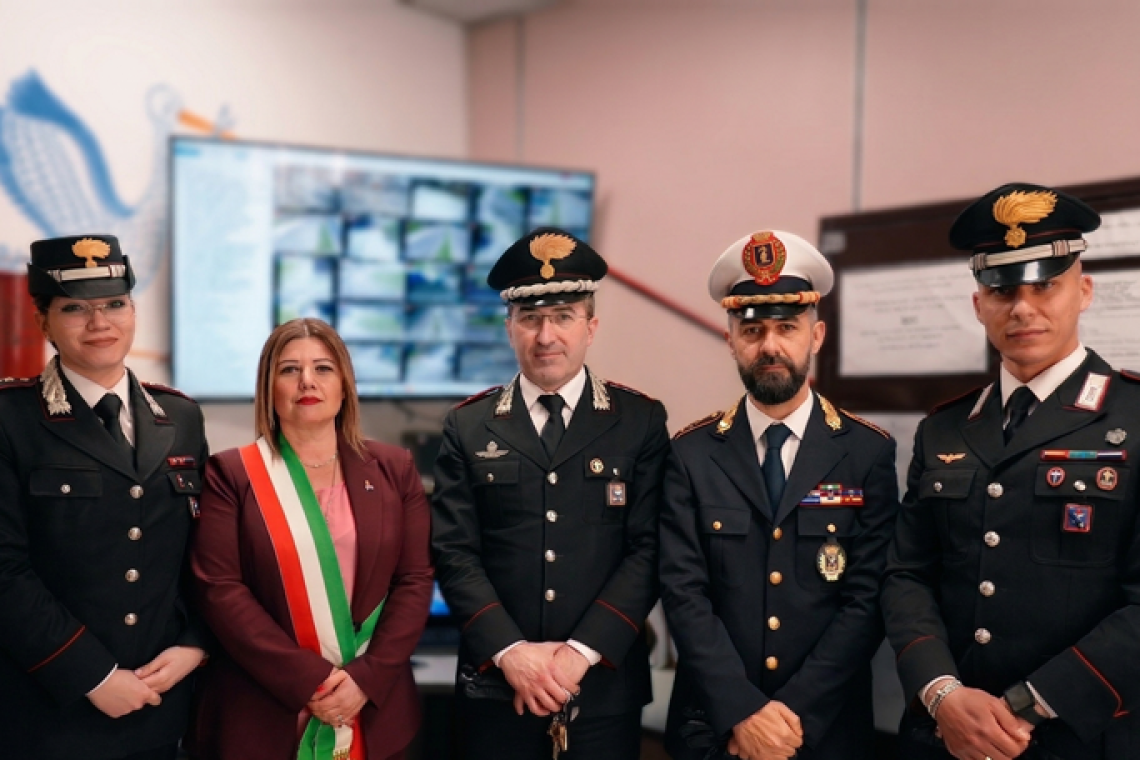 Pomezia, al via il "Pacchetto Sicurezza: pacchetto di misure per la sicurezza urbana integrata": attiva nella Compagnia Carabinieri Pomezia una nuova control room per il monitoraggio del territorio h24